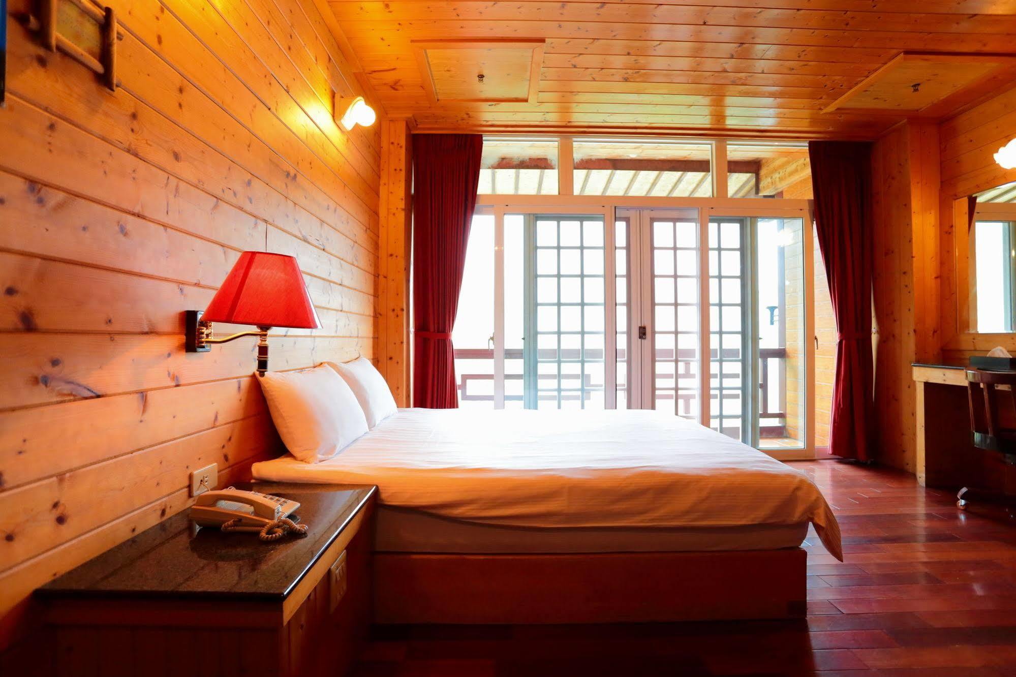 Kingtaiwan Hotel Lugu Exterior photo